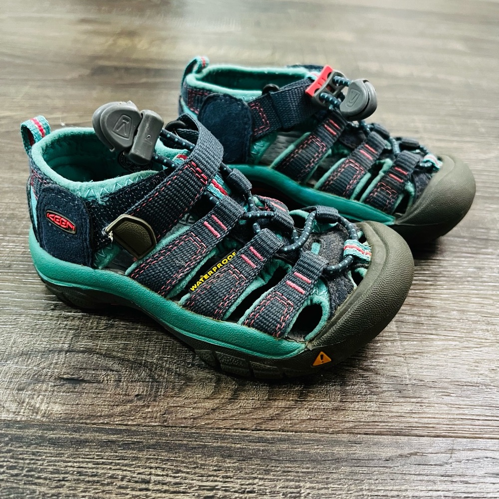 Keen Sandals - Toddler Size 8